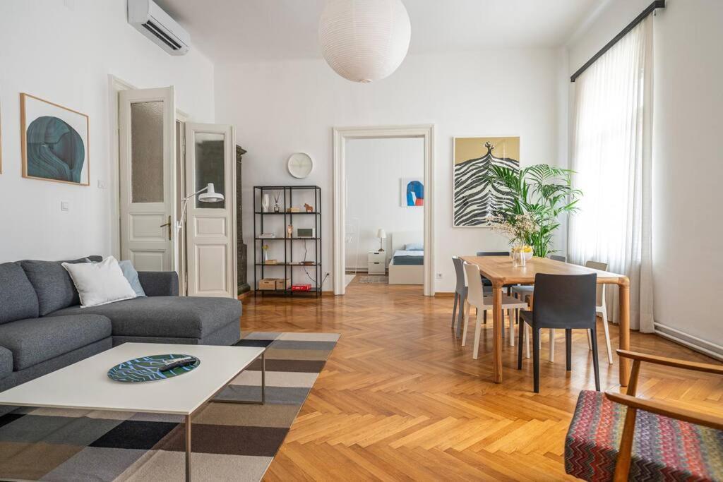 Apartment Herzer Zagreb Exterior foto
